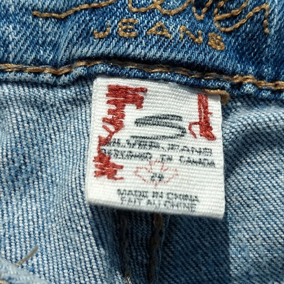 Silver Jeans - Picture 3 of 4